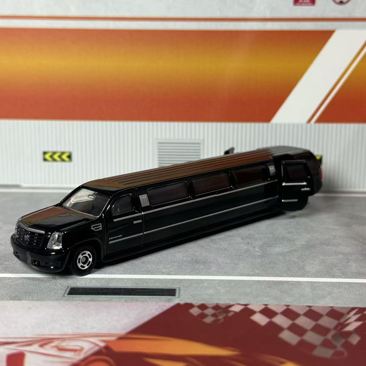 Takara Tomy Tomica No.133 Cadi - огляд і ціна Kids Toys Vehicle